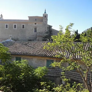 Allotjaments Serra De Tramuntana 2*, Valldemossa (Mallorca) Spain